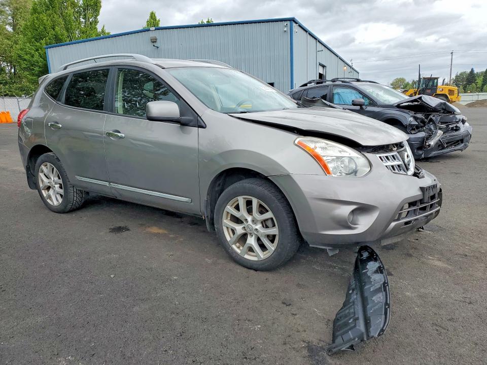 2011 Nissan Rogue VIN JN8AS5MV6BW309915 COPART salvage auction — FRONT END, Or - Salvage Title Certificate, sold $375 on 2026-07-06 (photo 4)