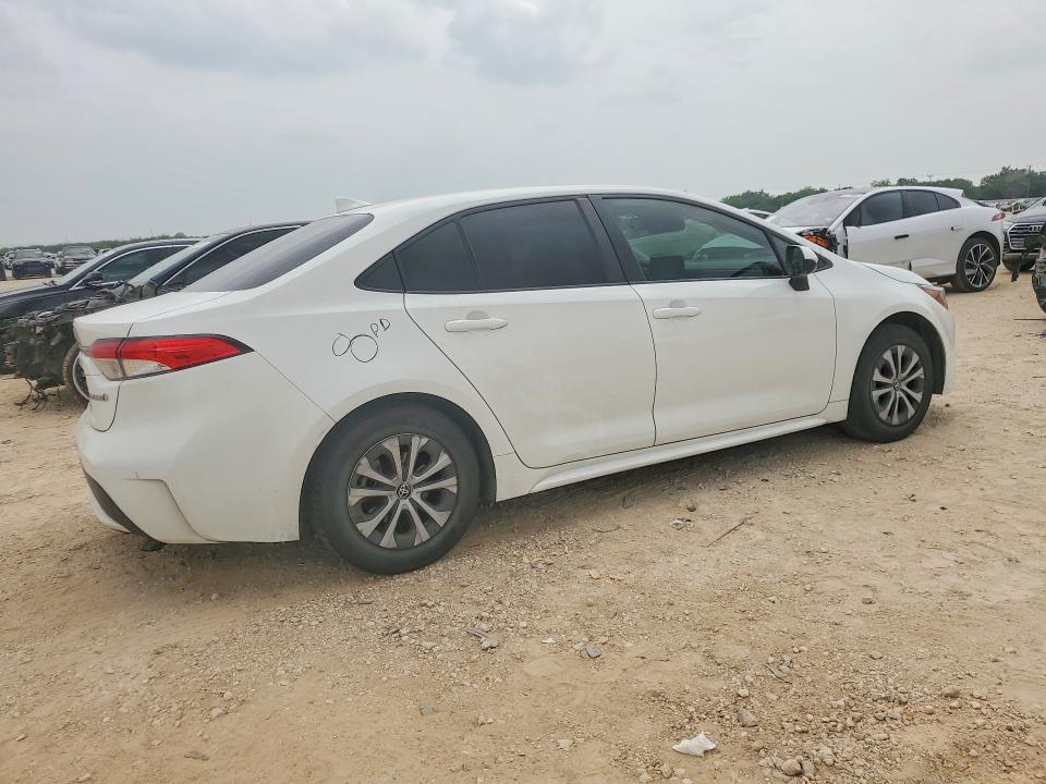 2022 Toyota VIN JTDEAMDE1NJ042887 COPART salvage auction — SIDE, Tx - Salvage Vehicle Title, sold $6,300 on 2026-07-09 (photo 3)