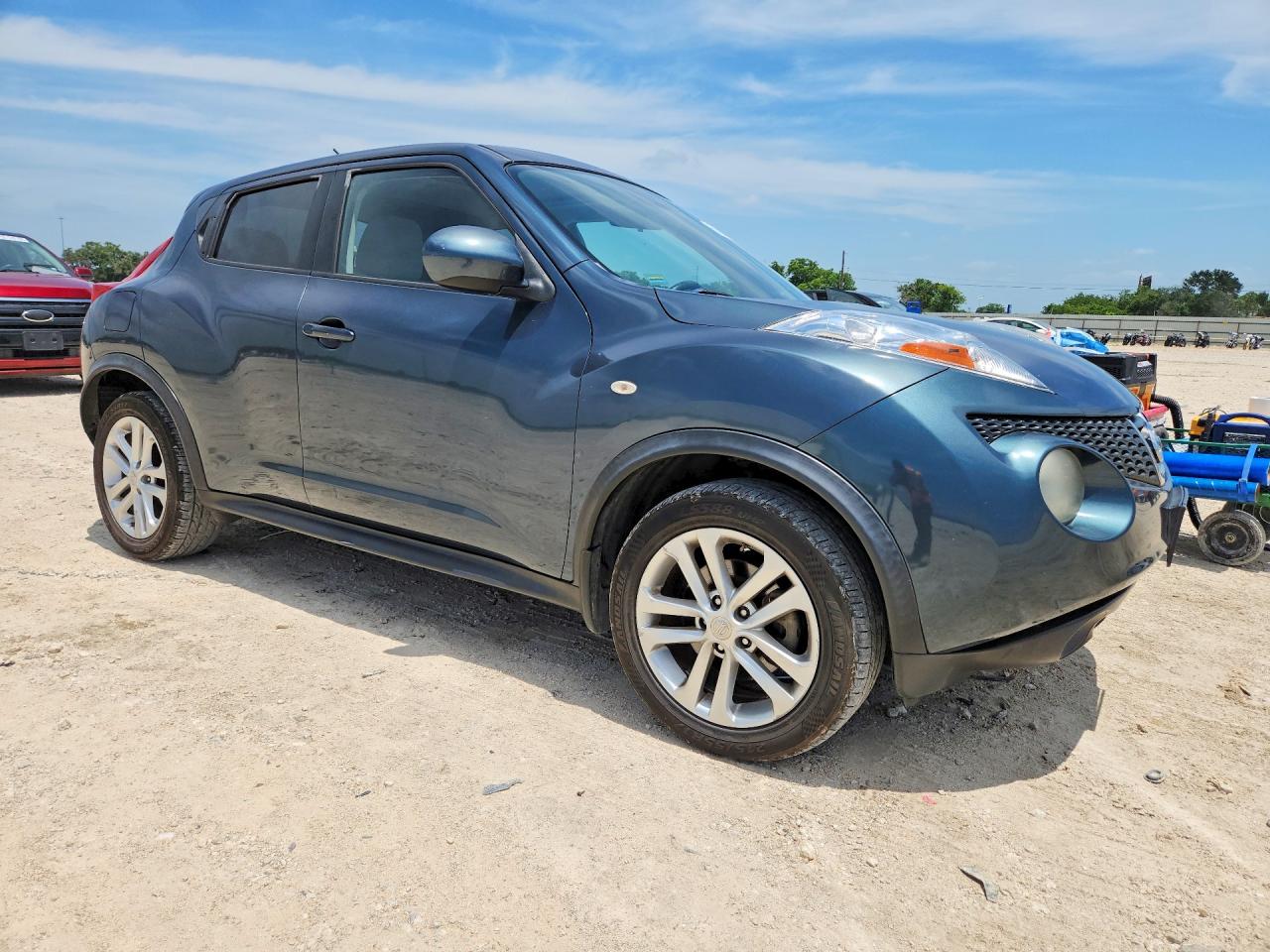 2013 Nissan Juke VIN JN8AF5MR6DT223791 COPART salvage auction — Minor Dent/Scratches, TX - CERTIFICATE OF TITLE, sold $1,300 on 2026-07-09 (photo 4)