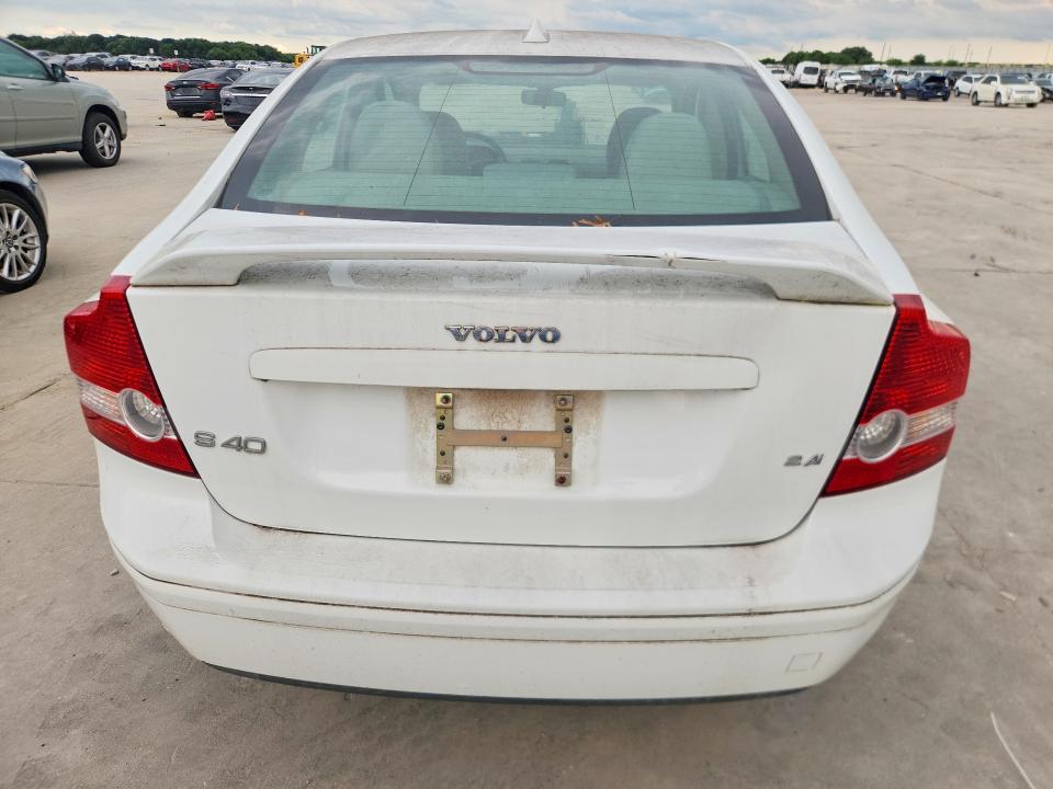 2005 Volvo S40 VIN YV1MS382552081151 COPART salvage auction — FRONT END, FL - CERTIFICATE OF TITLE, sold $275 on 2026-07-09 (photo 6)