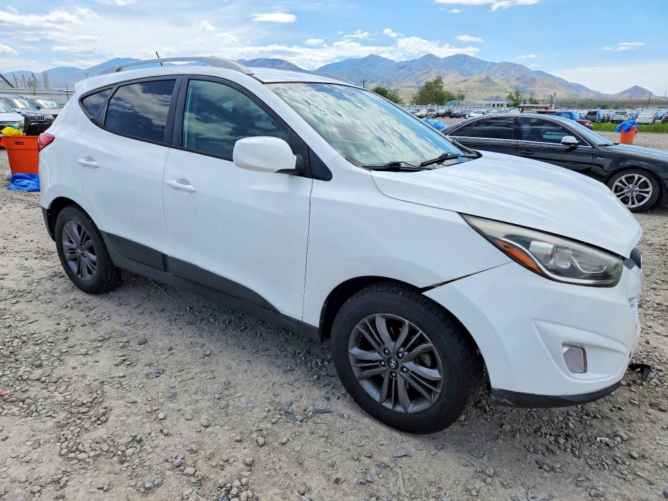 2015 Hyundai VIN KM8JU3AG2FU085409 COPART salvage auction — FRONT END, Ut - Salvage Certificate, sold $1,250 on 2026-07-24 (photo 4)