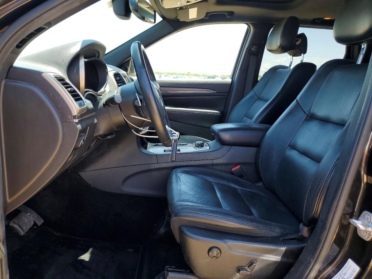 2014 Jeep Grand Cherokee VIN 1C4RJFBGXEC294305 COPART salvage auction — Vandalized, TX - SALVAGE VEHICLE TITLE, sold $3,700 on 2026-07-09 (photo 7)