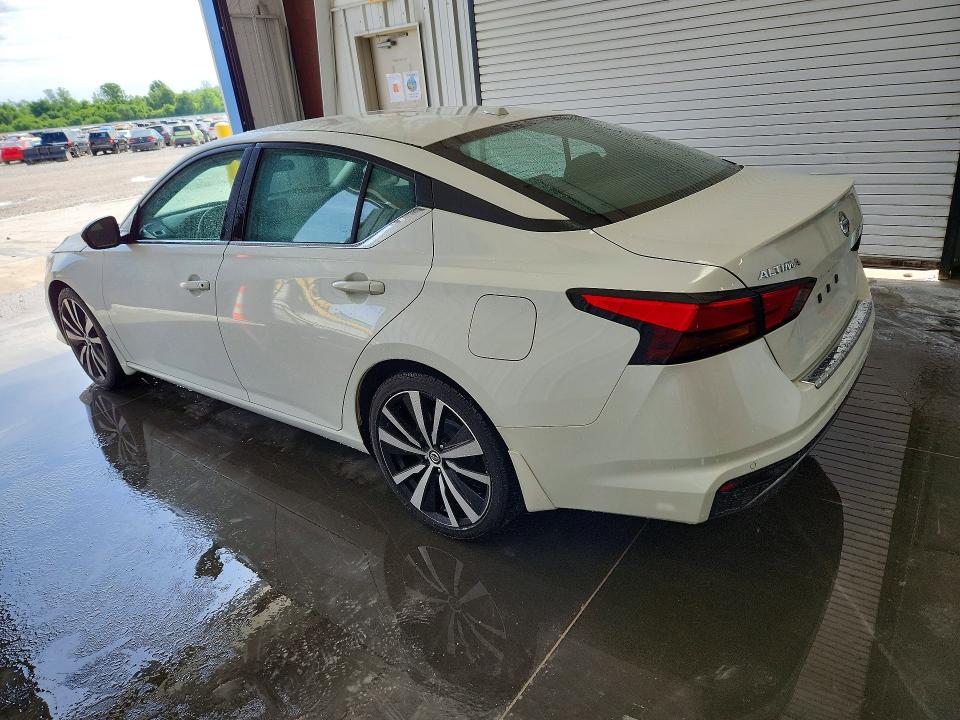 2022 Nissan Altima VIN 1N4BL4CV6NN347282 COPART salvage auction — MINOR DENT/SCRATCHES, MO - CERTIFICATE OF TITLE, sold $13,500 on 2026-07-09 (photo 2)