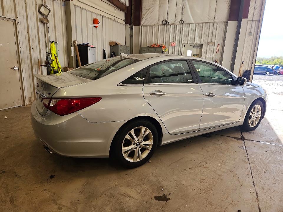 2012 Hyundai Sonata VIN 5NPEC4AB5CH407940 COPART salvage auction — FRONT END, Wi - Certificate Of Title, sold $1,050 on 2026-07-06 (photo 3)