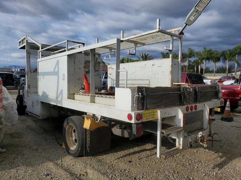 2019 Ford F-550 VIN 1FDUF5GY3KEG13594 COPART salvage auction — BURN, Az - Cert Of Title - Salvage, sold $650 on 2026-07-08 (photo 2)