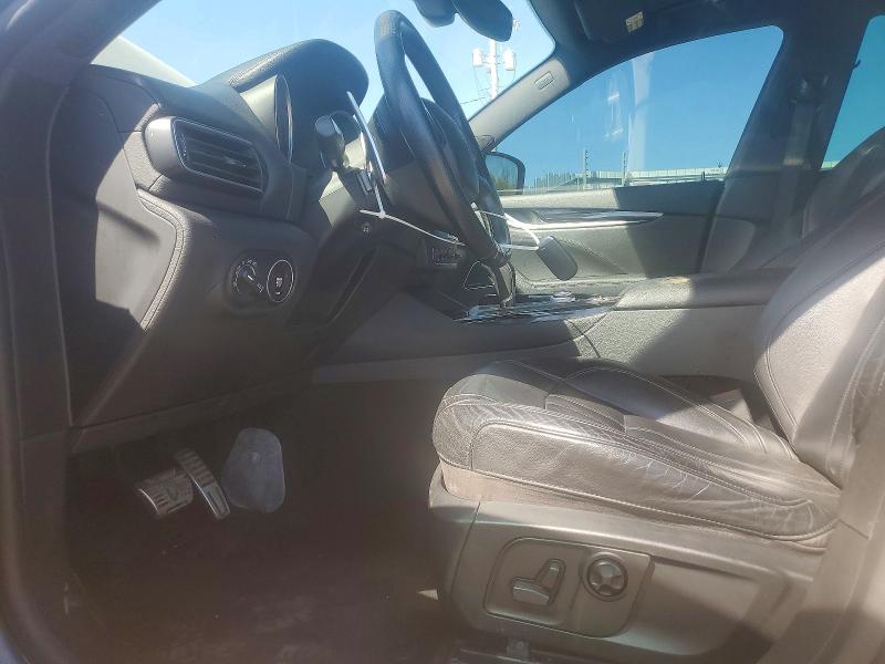 2017 Maserati Levante VIN ZN661XUS9HX243254 COPART salvage auction — MINOR DENT/SCRATCHES, MI - DEALER ONLY CLEAN TITLE, sold $5,100 on 2026-07-29 (photo 7)