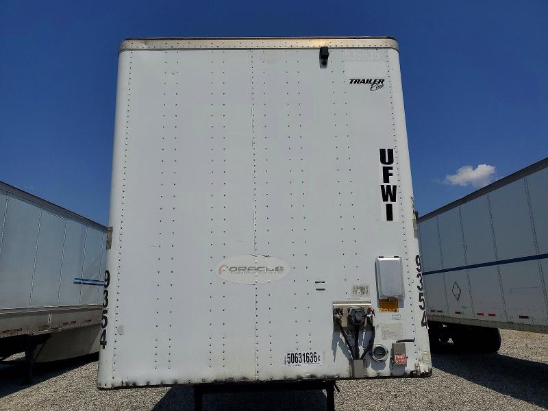 2006 Utility Vs2dc VIN 1UYVS25376G934897 COPART salvage auction — MINOR DENT/SCRATCHES, Ca - Dis/Dlr/Exp App For Dup Clean (P), sold $3,000 on 2026-09-11 (photo 8)
