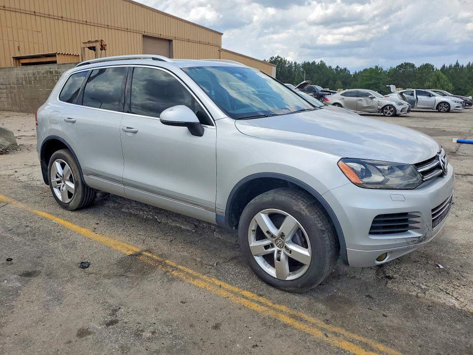 2013 Volkswagen VIN WVGEP9BP4DD012632 COPART salvage auction — REAR END, Sc - Cert Of Title-Salvage, sold $1,400 on 2026-07-03 (photo 4)