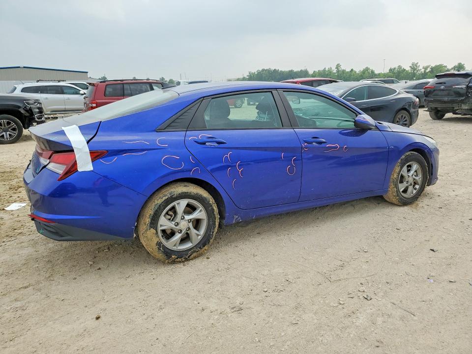 2022 Hyundai Elantra VIN KMHLL4AG2NU359613 COPART salvage auction — REAR END, Tx - Salvage Vehicle Title, sold $200 on 2026-07-28 (photo 3)