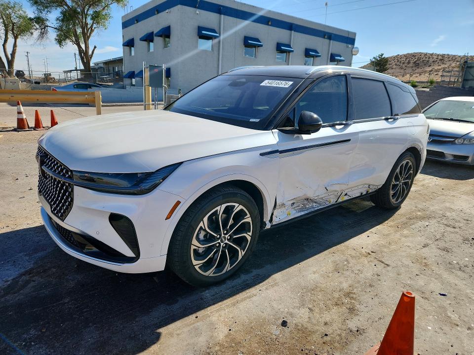 2024 Lincoln Nautilus VIN 5LMPJ8K4XRJ796329 — COPART salvage auction photo