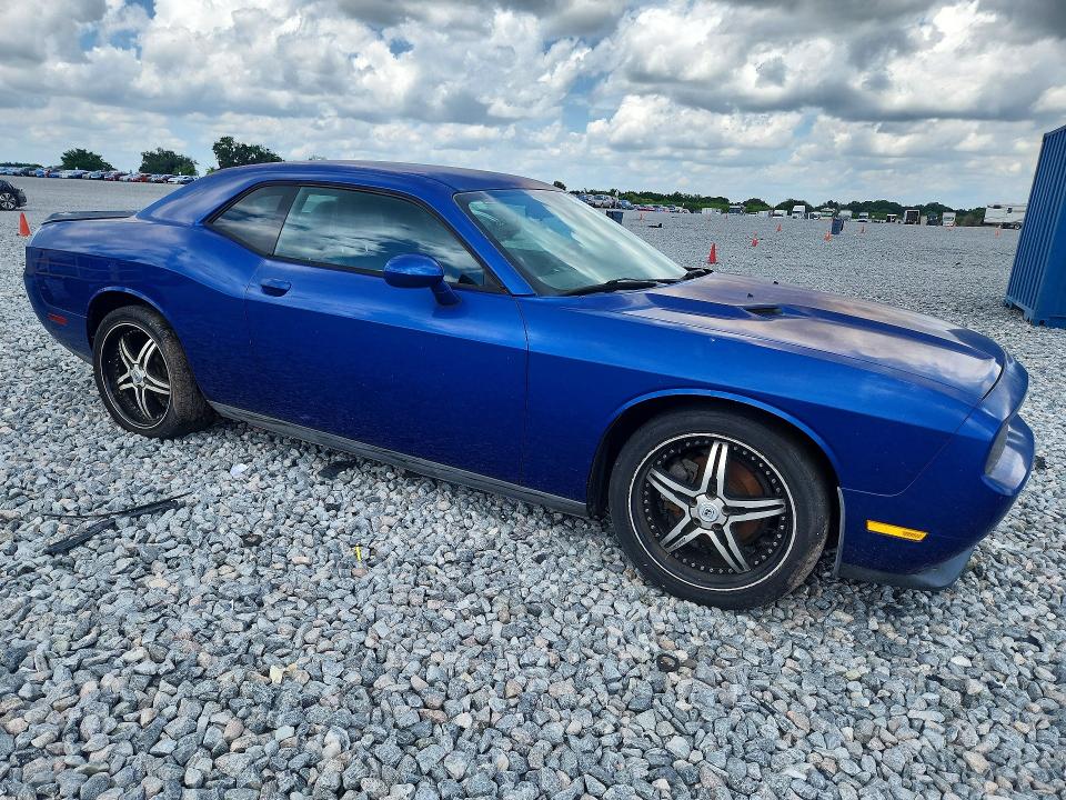 2012 Chrysler Challenger VIN 2C3CDYAG5CH285780 COPART salvage auction — MECHANICAL, Fl - Certificate Of Title, sold $400 on 2026-07-31 (photo 4)