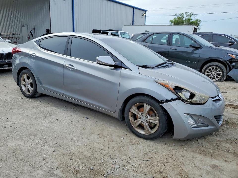 2016 Hyundai Elantra VIN KMHDH4AE2GU557311 COPART salvage auction — VANDALISM, Fl - Cert Of Title Slvg Rebuildable, sold $15 on 2026-07-21 (photo 4)