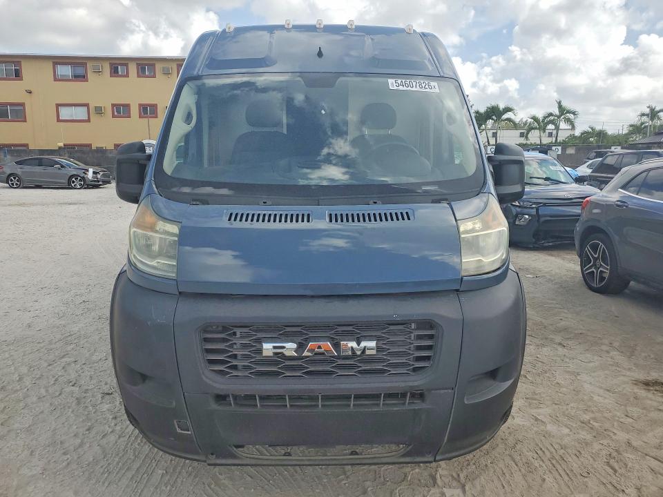 2021 Ram Promaster 3500 VIN 3C6MRVJG9ME563472 COPART salvage auction — NORMAL WEAR, MA - CERT OF TITLE-SALVAGE, sold $2,750 on 2026-07-07 (photo 5)