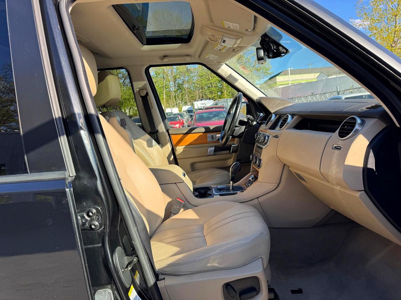 2013 Land Rover LR4 VIN SALAG2D41DA678192 COPART salvage auction — Minor Dent/Scratches, MA - CERTIFICATE OF TITLE, sold $550 on 2026-07-01 (photo 7)