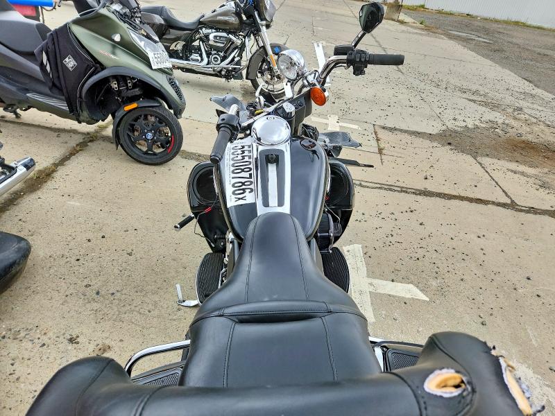 2011 Harley-davidson Flhtk VIN 1HD1KEM34BB651427 COPART salvage auction — FRONT END, Ca - Salvage Certificate, sold $1,150 on 2026-07-02 (photo 6)