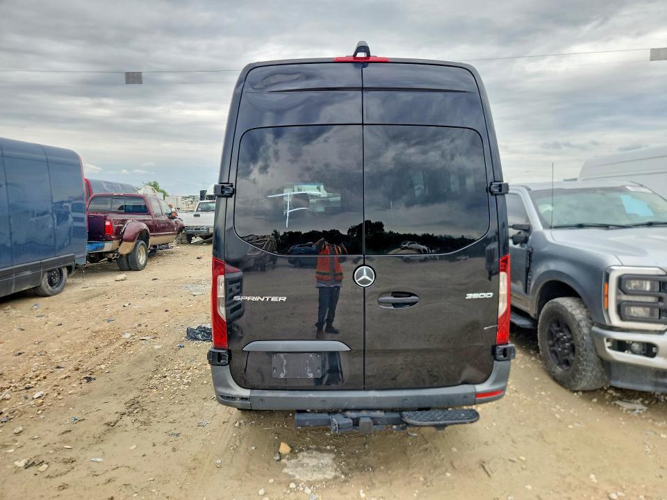2023 Mercedes-benz Sprinter VIN W1W4KBHY4PT129275 COPART salvage auction — NORMAL WEAR, Il - Certificate Of Title (P), sold $14,800 on 2026-07-30 (photo 6)
