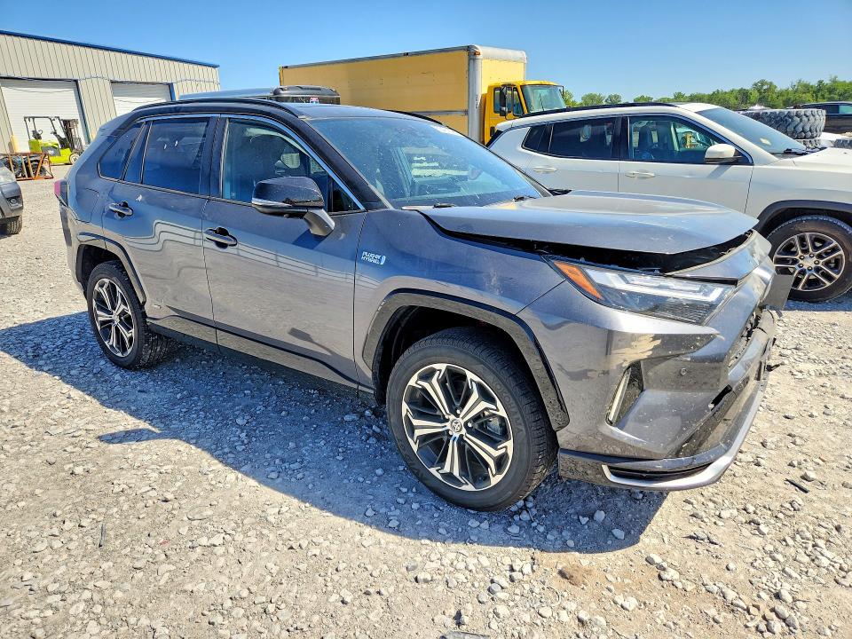 2024 Toyota Rav 4 VIN JTMFB3FV9RD217741 COPART salvage auction — FRONT END, Il - Salvage Certificate, sold $25,500 on 2026-07-06 (photo 4)