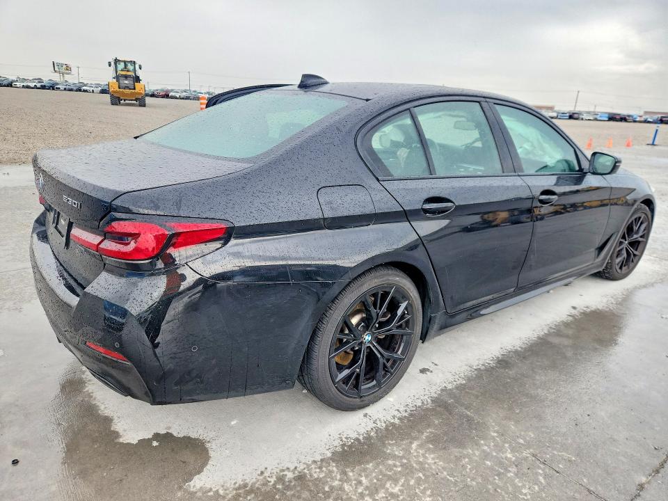 2022 BMW 5er VIN WBA53BH07NWX78004 COPART salvage auction — SIDE, Tx - Salvage Vehicle Title, sold $14,800 on 2026-07-17 (photo 3)
