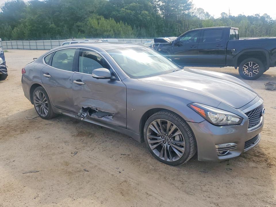 2019 Infiniti Q70 VIN JN1BY1AR6KM585685 COPART salvage auction — SIDE, Sc - Cert Of Title-Salvage, sold $4,250 on 2026-07-06 (photo 4)
