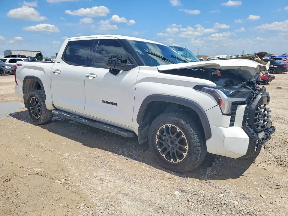 2023 Toyota Tundra VIN 5TFLA5AB6PX025722 COPART salvage auction — FRONT END, Tx - Salvage Vehicle Title, sold $11,400 on 2026-07-02 (photo 4)