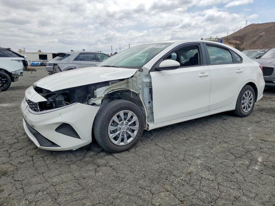 2024 Kia Forte VIN 3KPF24AD2RE822347 — COPART salvage auction photo