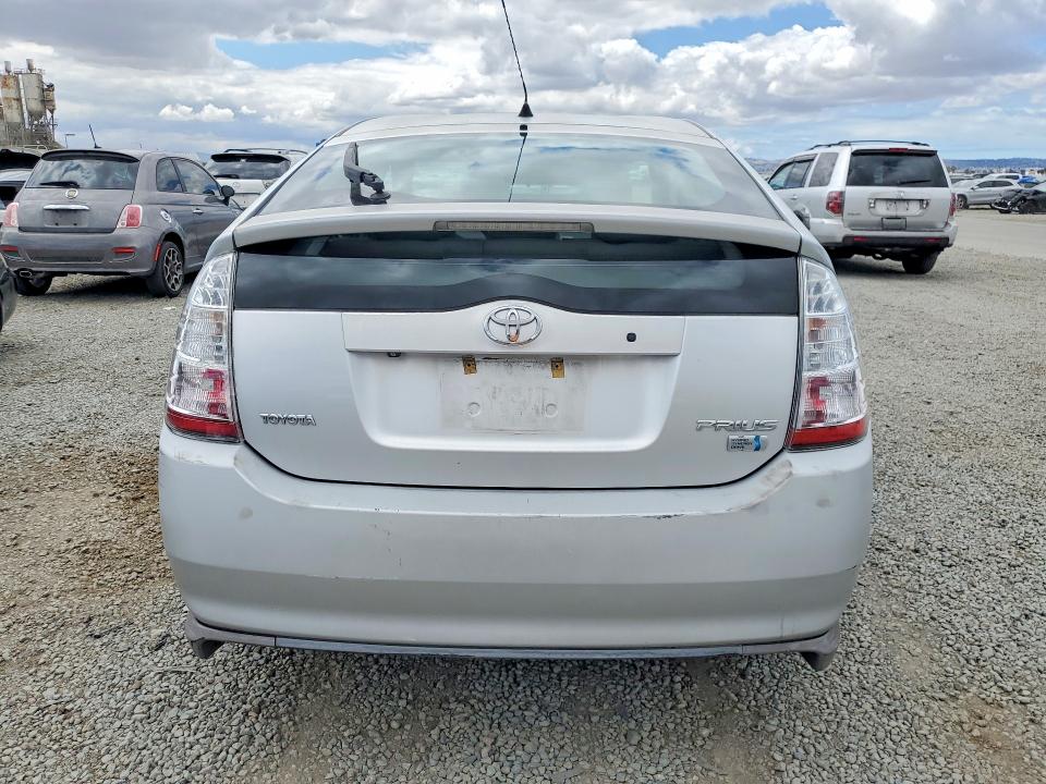 2008 Toyota Prius VIN JTDKB20U287789739 COPART salvage auction — FRONT END, CA - DIS/DLR/EXP ONLY CLEAN TITLE, sold $300 on 2026-07-31 (photo 6)