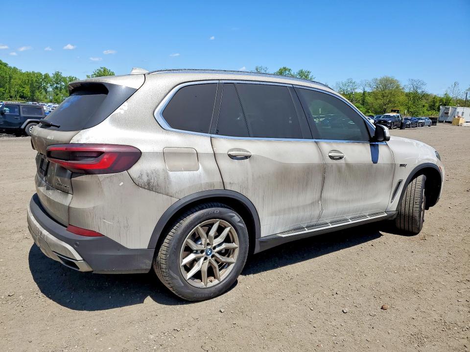 2022 BMW X5 VIN 5UXTA6C04N9L20528 COPART salvage auction — BURN, Ny - Mv907A-Parts Only, sold $28,250 on 2026-07-02 (photo 3)