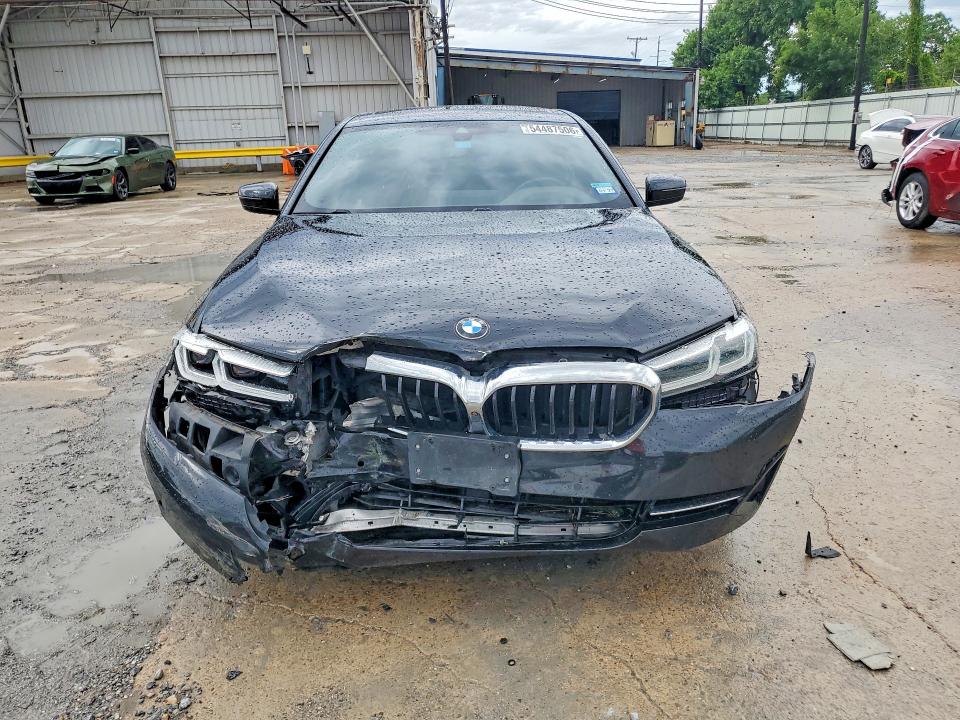 2021 BMW 5er VIN WBA53BH07MCF26420 COPART salvage auction — FRONT END, Id - Salvage Certificate Of Title, sold $11,800 on 2026-08-04 (photo 5)