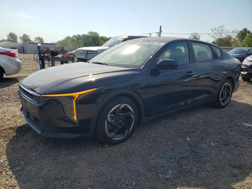2025 Kia VIN 3KPFU4DE4SE007166 COPART salvage auction — SIDE, NJ - CERT OF TITLE-SALVAGE, sold $7,300 on 2026-07-31 (photo 1)
