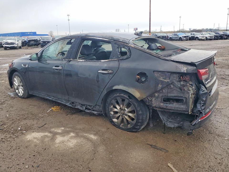 2018 Kia Optima VIN 5XXGT4L33JG217187 COPART salvage auction — BURN, Oh - Cert Of Title-Salvage, sold $625 on 2026-07-07 (photo 2)