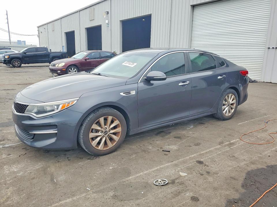 2017 Kia VIN 5XXGT4L31HG130723 COPART salvage auction — SIDE, Fl - Cert Of Title Slvg Rebuildable, sold $2,200 on 2026-07-15 (photo 1)