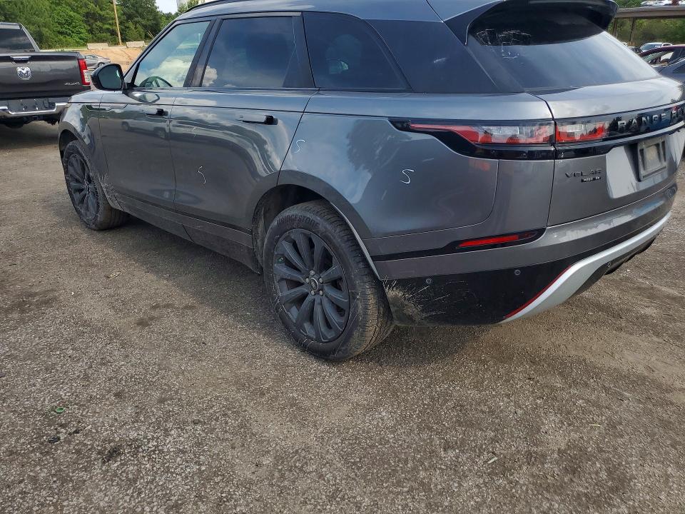 2018 Land rover Range rover velar VIN SALYL2RX3JA735095 COPART salvage auction — MINOR DENT/SCRATCHES, Sc - Certificate Of Title, sold $10,200 on 2026-07-27 (photo 2)