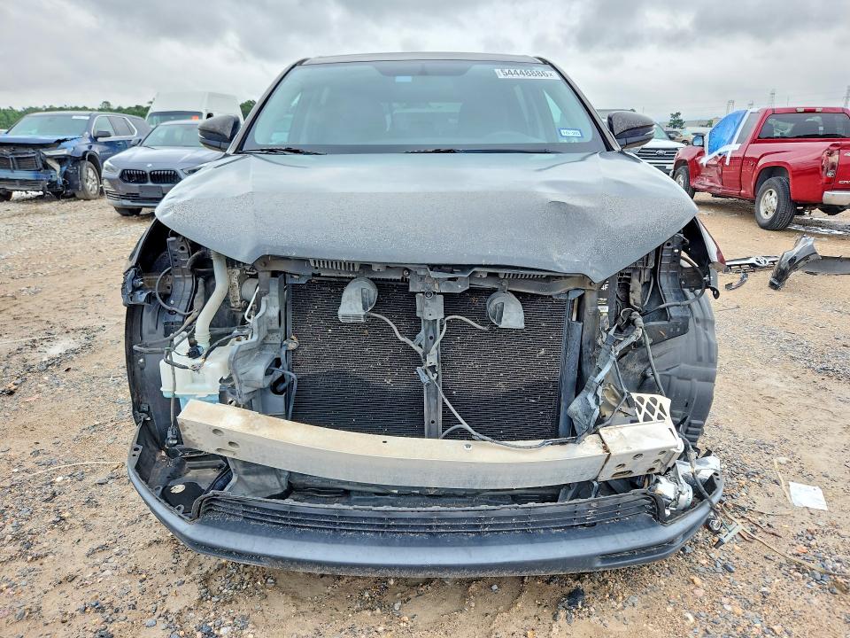 2015 Toyota VIN 5TDZARFH6FS015596 COPART salvage auction — FRONT END, Tx - Salvage Vehicle Title, sold $5,600 on 2026-07-10 (photo 5)