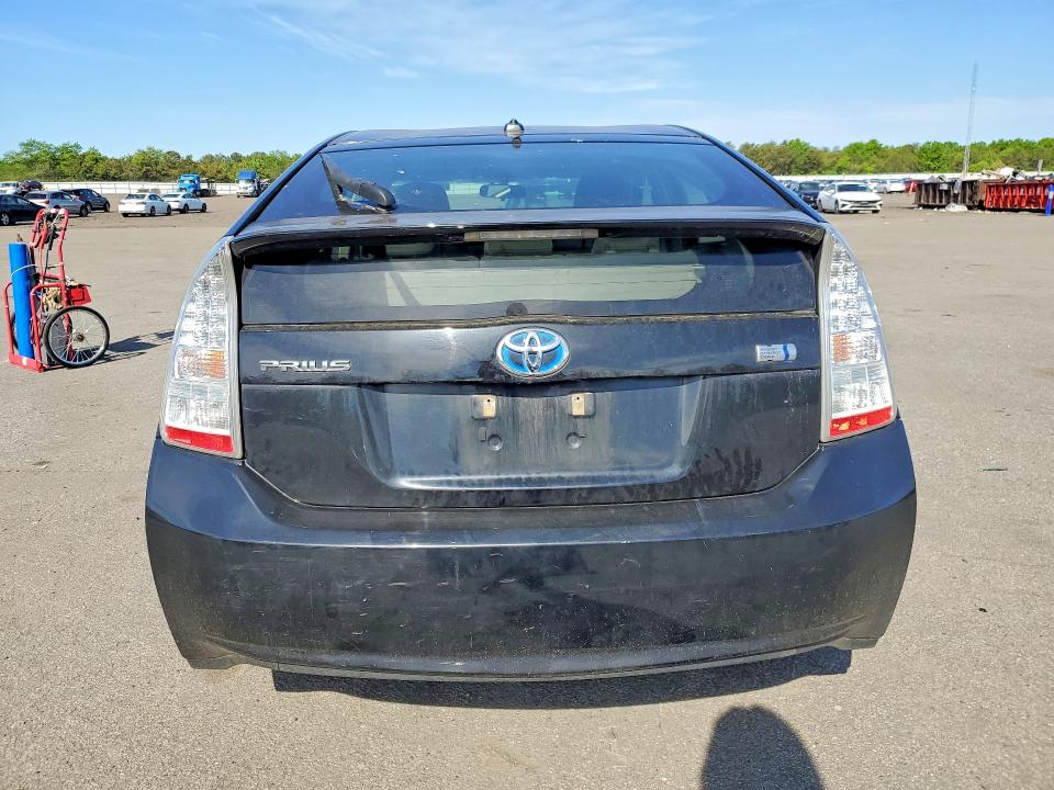 2011 Toyota Prius VIN JTDKN3DU3B5361043 COPART salvage auction — VANDALISM, Nj - Cert Of Title-Salvage, sold $725 on 2026-07-08 (photo 6)