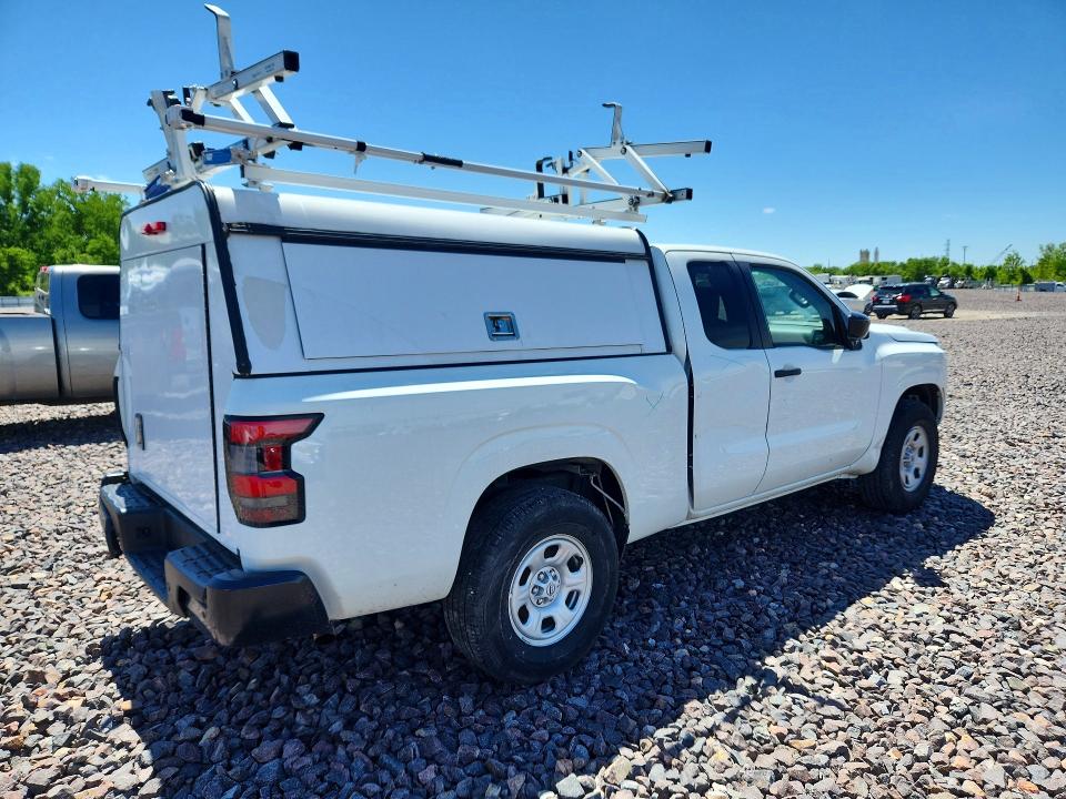 2024 Nissan Frontier VIN 1N6ED1CM1RN616883 COPART salvage auction — SIDE, Mo - Dis/Dlr/Exp Only Salvage Title, sold $9,700 on 2026-07-28 (photo 3)