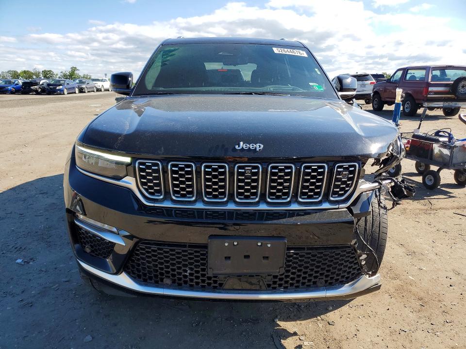 2023 Jeep Cherokee VIN 1C4RJHEG7PC516535 COPART salvage auction — FRONT END, VA - CERT OF TITLE - SALVAGE, sold $23,000 on 2026-07-29 (photo 5)