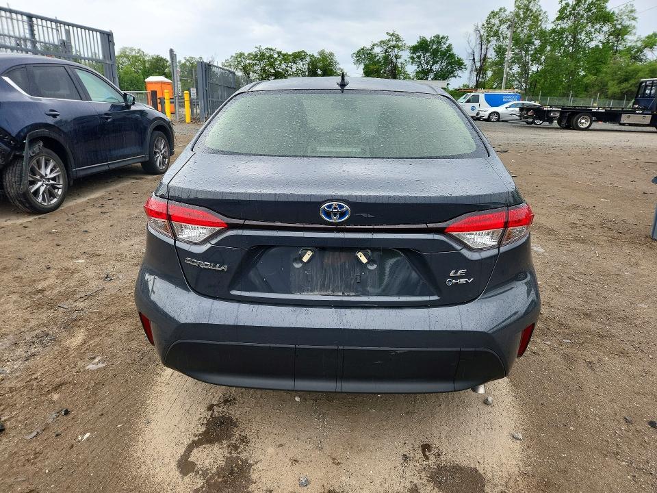 2025 Toyota Corolla VIN JTDBCMFE0S3098667 COPART salvage auction — SIDE, MD - CERT OF SALVAGE > 75% DAMAGE, sold $7,500 on 2026-07-30 (photo 6)