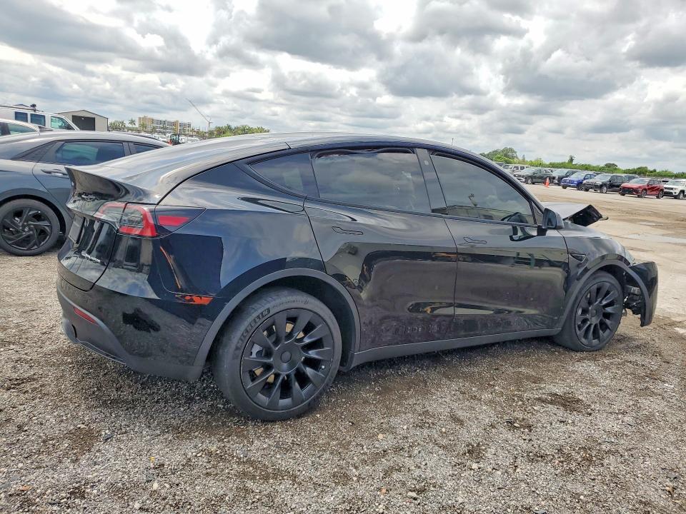 2023 Tesla VIN 7SAYGDEE3PA044497 COPART salvage auction — FRONT END, Fl - Certificate Of Destruction, sold $7,500 on 2026-07-06 (photo 3)
