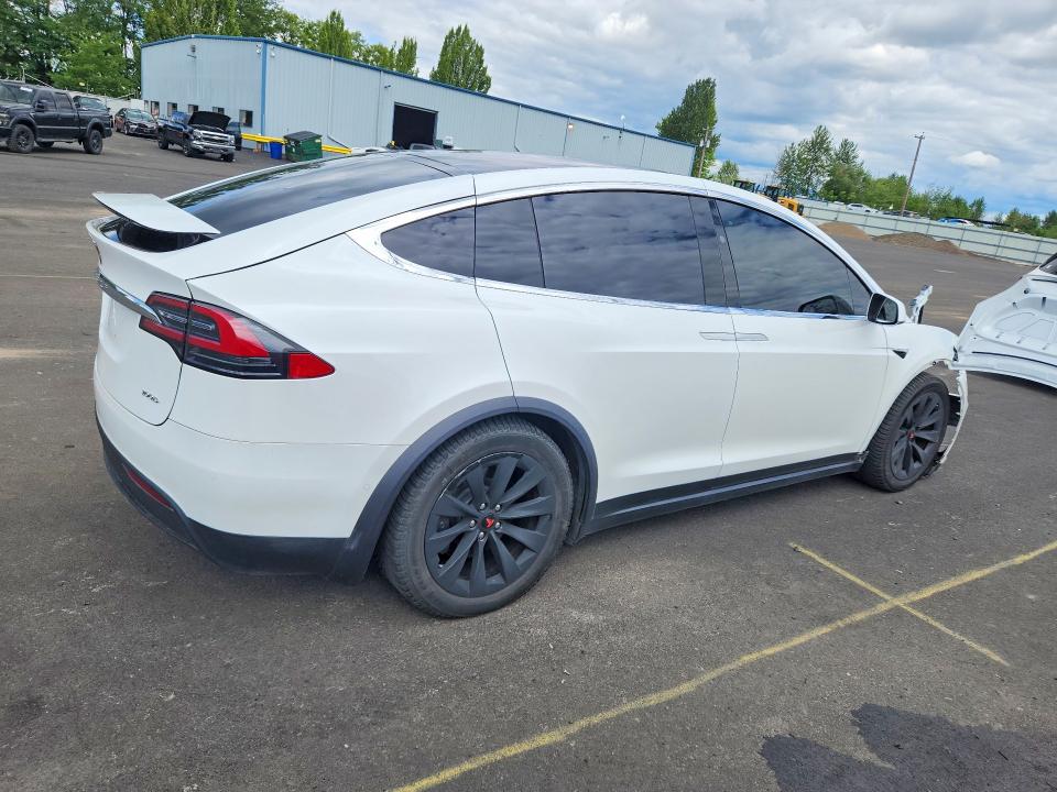 2017 Tesla Model x VIN 5YJXCBE20HF055203 COPART salvage auction — FRONT END, Or - Salvage Title Certificate, sold $6,600 on 2026-07-06 (photo 3)