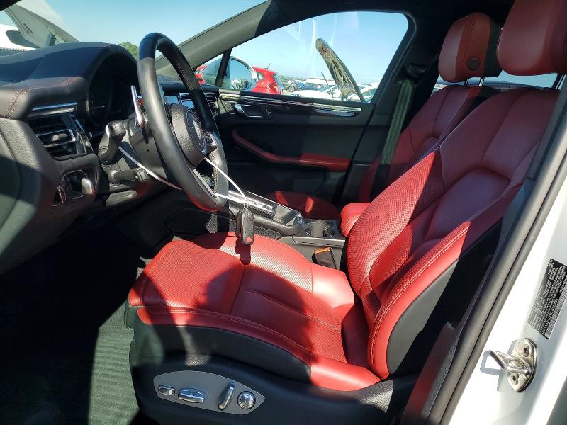 2024 Porsche Macan VIN WP1AA2A50RLB20401 COPART salvage auction — REAR END, Ca - Salvage Certificate, sold $34,750 on 2026-07-02 (photo 7)