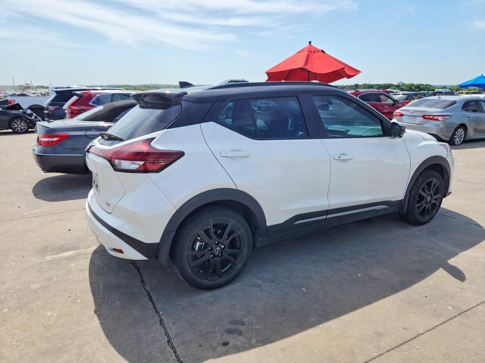 2024 Nissan Kicks VIN 3N1CP5DV5RL541382 COPART salvage auction — REAR END, Tx - Salvage Vehicle Title, sold $4,100 on 2026-07-06 (photo 3)