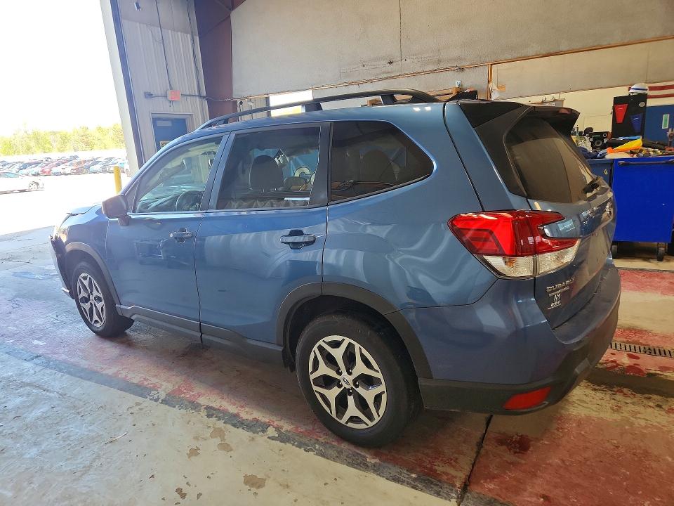 2024 Subaru Forester VIN JF2SKADC7RH489848 COPART salvage auction — FRONT END, Pa - Certificate Of Salvage, sold $4,900 on 2026-07-06 (photo 2)