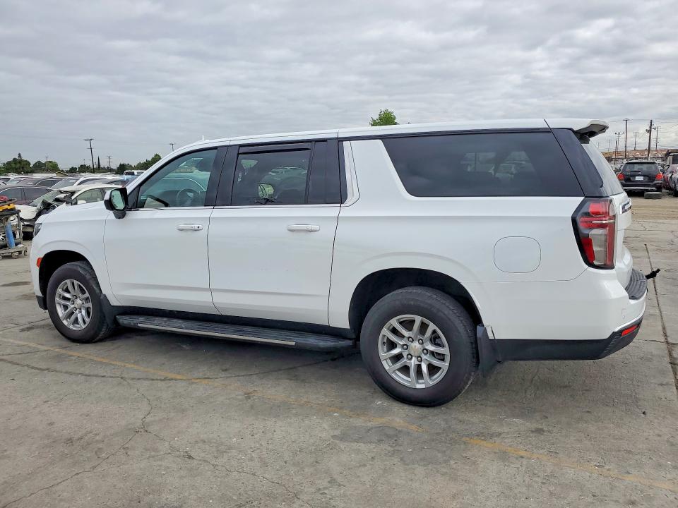 2023 Chevrolet Suburban VIN 1GNSKCKD9PR212395 COPART salvage auction — REAR END, Id - Dis/Dlr/Exp Only Salvage Title, sold $24,500 on 2026-07-29 (photo 2)