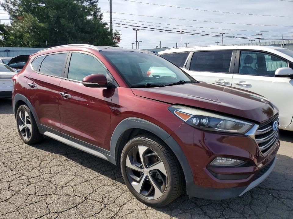 2017 Hyundai Tucson VIN KM8J3CA26HU540904 COPART salvage auction — MECHANICAL, Oh - Certificate Of Title (P), sold $4,000 on 2026-07-29 (photo 4)