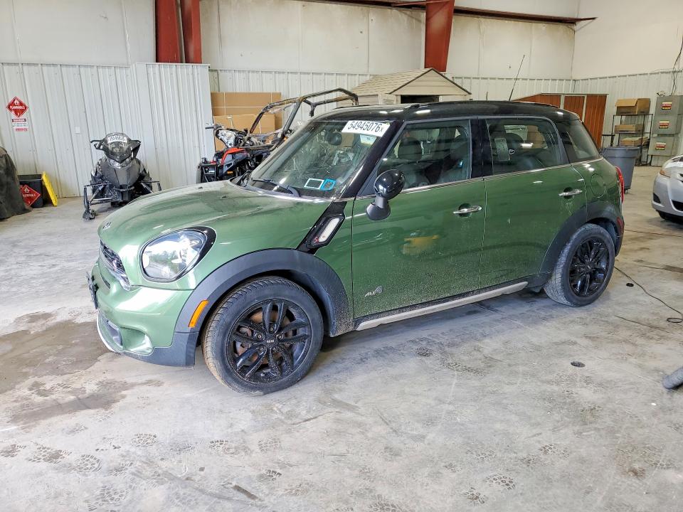 2016 Mini Cooper VIN WMWZC5C57GWU21740 COPART salvage auction — MINOR DENT/SCRATCHES, Va - Certificate Of Title, sold $4,300 on 2026-08-11 (photo 1)