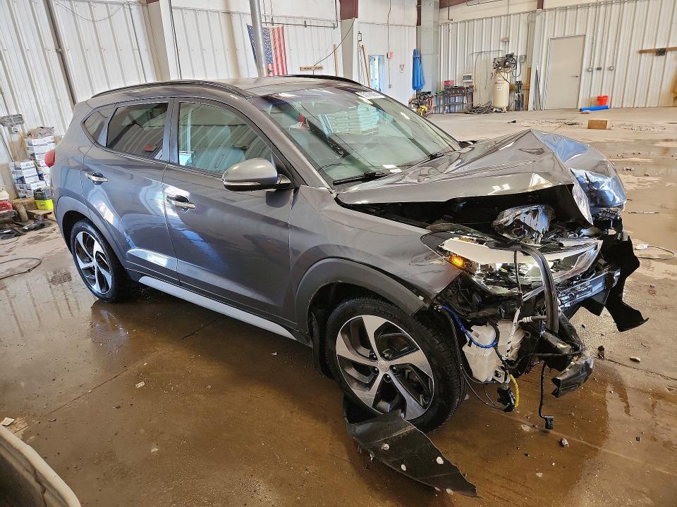 2018 Hyundai Tucson VIN KM8J3CA2XJU621796 COPART salvage auction — FRONT END, Wi - Certificate Of Title, sold $2,100 on 2026-07-18 (photo 4)