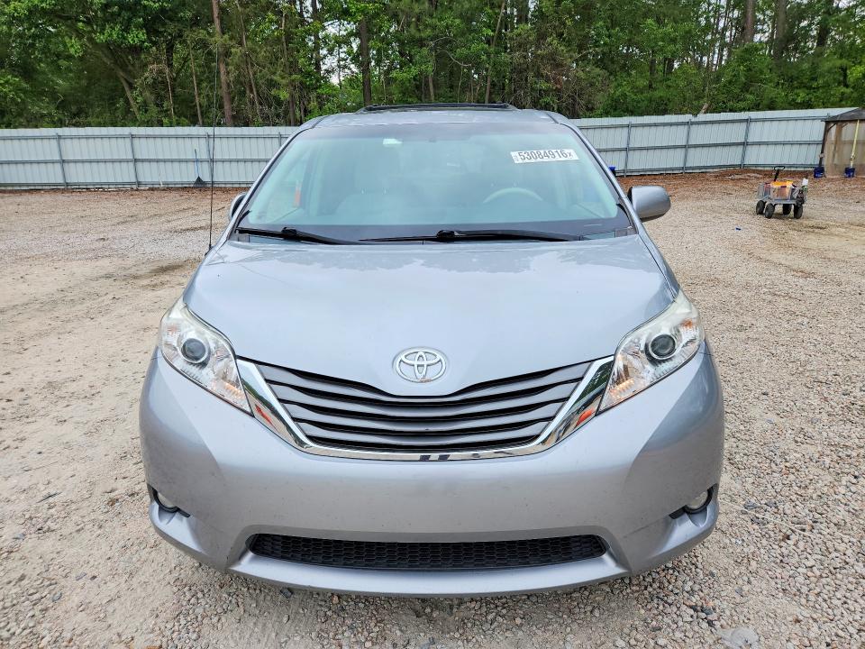 2013 Toyota Sienna VIN 5TDYK3DC5DS402344 COPART salvage auction — REAR END, Nc - Salvage Certificate Of Title, sold $4,200 on 2026-07-17 (photo 5)