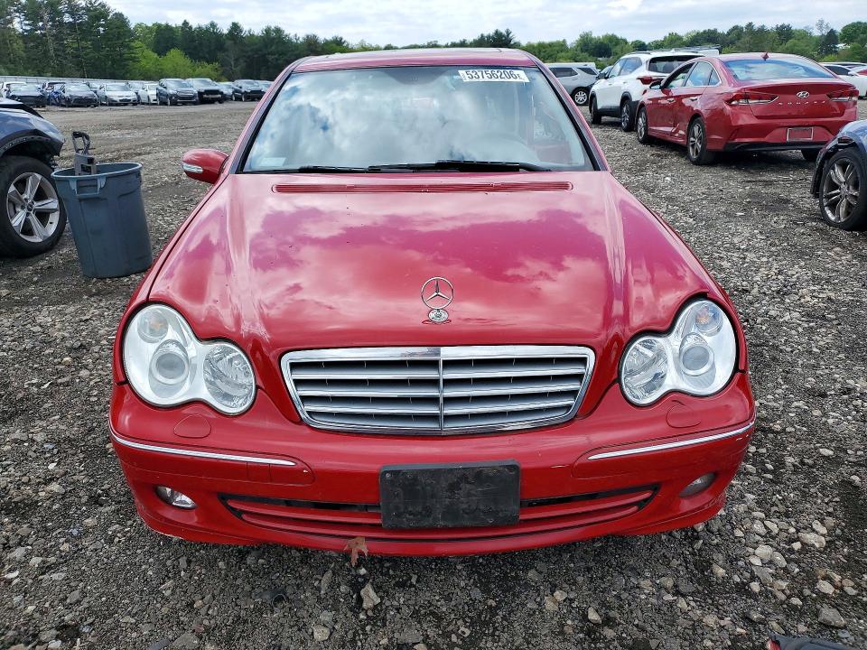 2006 Mercedes-benz C class VIN WDBRF56HX6F740496 COPART salvage auction — SIDE, Md - Cert Of Salvage > 75% Damage, sold $500 on 2026-07-06 (photo 5)