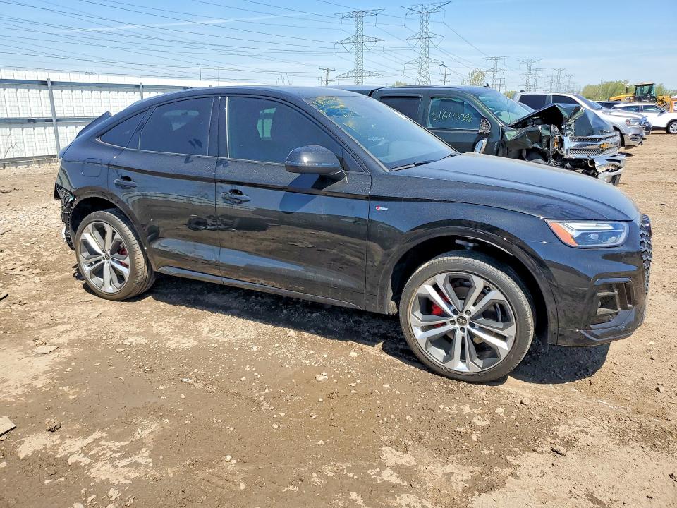 2024 Audi VIN WA15AAFY1R2004057 COPART salvage auction — SIDE, Il - Salvage Certificate, sold $14,000 on 2026-07-14 (photo 4)