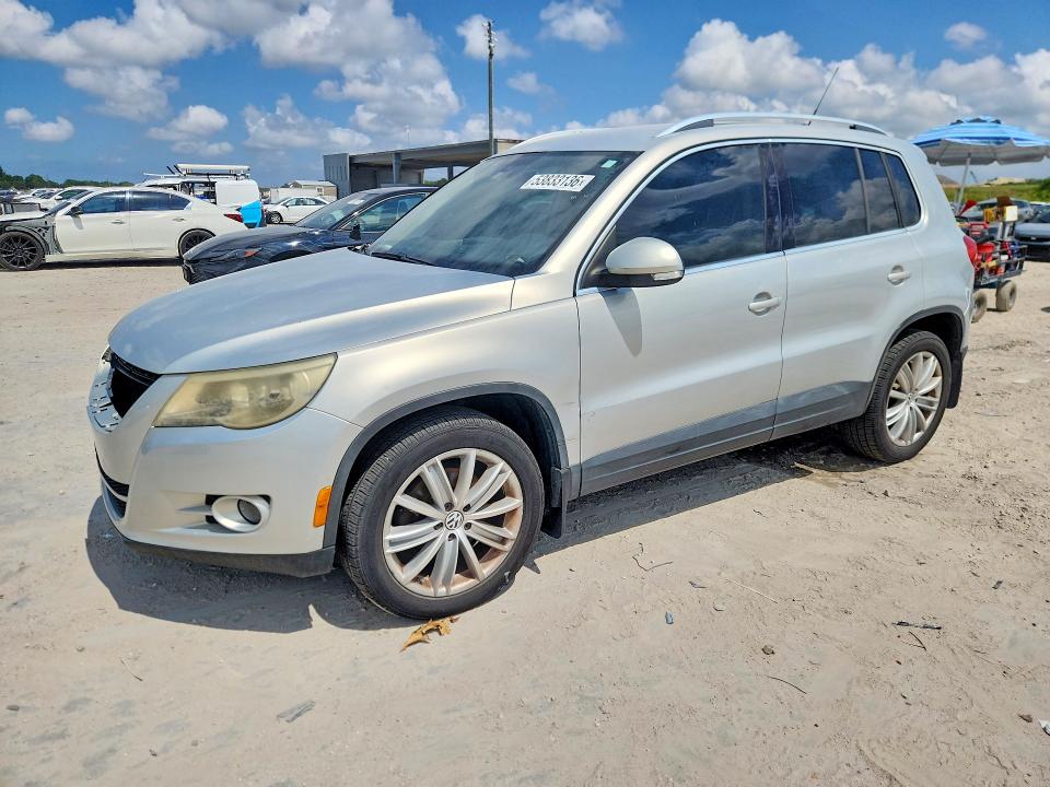 2010 Volkswagen Tiguan VIN WVGAV7AX0AW520963 COPART salvage auction — FRONT END, FL - CERTIFICATE OF TITLE, sold $350 on 2026-07-02 (photo 1)